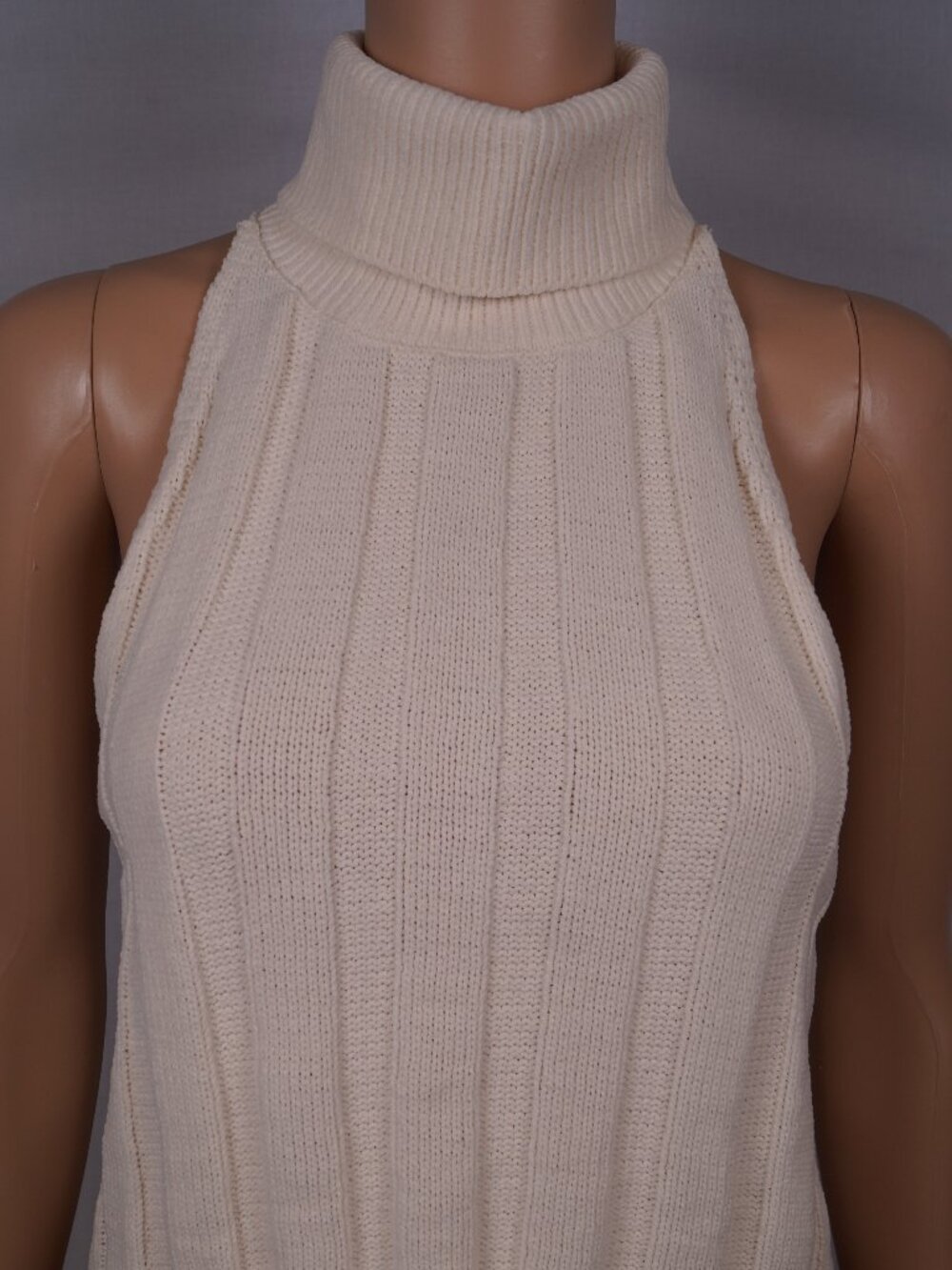 ZARA women's ivory chenille halter top size medium